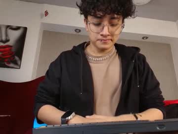 Lukeflame Chaturbate stream image from August 04, 2025