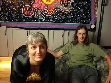 Naturesplaymates Chaturbate stream image from August 04, 2025