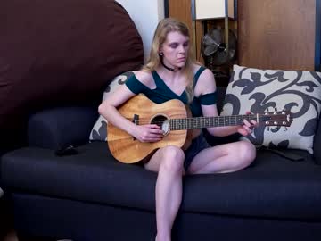 Stormpuppy42 Chaturbate stream image from August 04, 2025