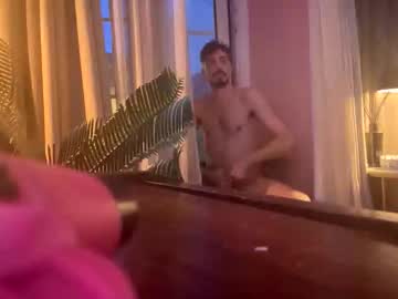 Danvoulez Chaturbate stream image from August 04, 2025