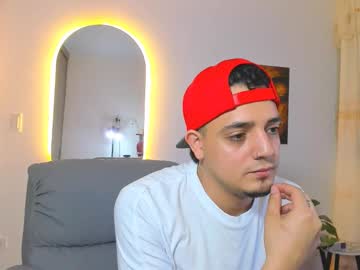 Kendel_Dimitri Chaturbate stream image from August 04, 2025