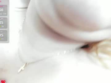 Miss_Sofia3 Chaturbate stream image from August 04, 2025