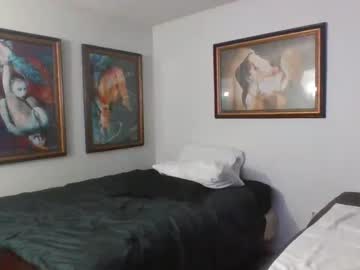 Theredcarpetxo2 stream image from August 04, 2025