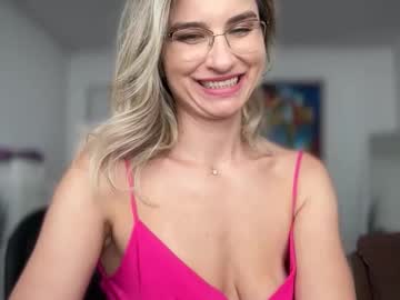 Alymiss Chaturbate stream image from August 04, 2025