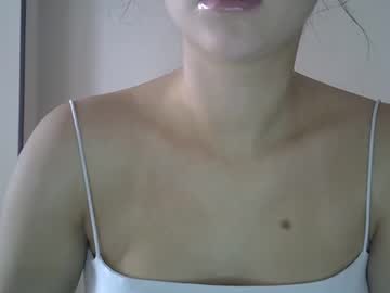 Ami_Mi Chaturbate stream image from August 04, 2025