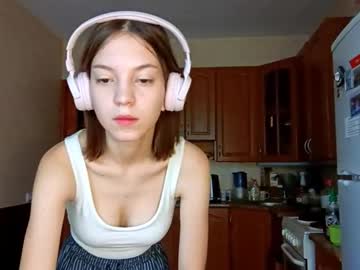 Edytabner Chaturbate stream image from August 04, 2025