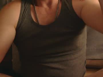 Justyates Chaturbate stream image from August 04, 2025