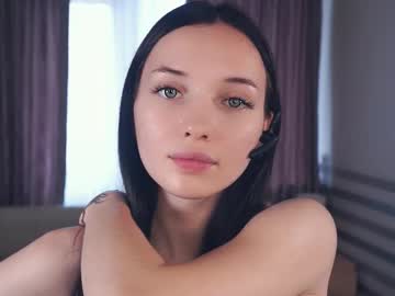 Sharagedye Chaturbate stream image from August 04, 2025