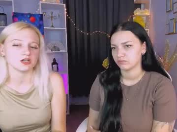 Stella_Fleur Chaturbate stream image from August 04, 2025
