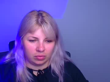 Mel_Wonder Chaturbate stream image from August 04, 2025