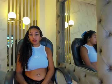Melaniegh_ Chaturbate stream image from August 04, 2025