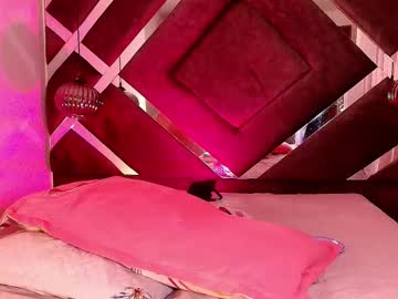 Sara_Lopee1 Chaturbate stream image from August 04, 2025