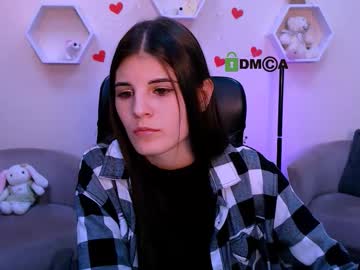 Lizzie_Boom Chaturbate stream image from August 04, 2025