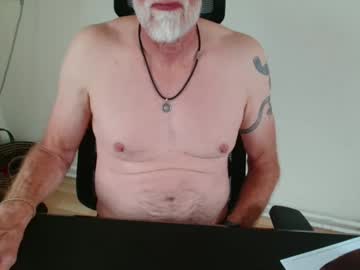 Nipplesilverdad55 Chaturbate stream image from August 04, 2025