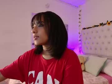 Sunrisse_ Chaturbate stream image from August 04, 2025