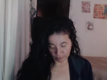 Yasmin_Love85 Chaturbate stream image from August 04, 2025