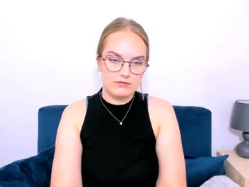 Alicesensitive Chaturbate stream image from August 04, 2025