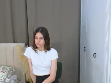 Piperschneiderman Chaturbate stream image from August 04, 2025