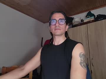 Grayrosty Chaturbate stream image from August 04, 2025