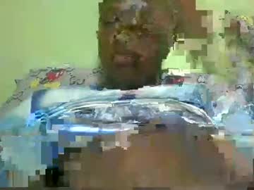 Avir_Sylvian Chaturbate stream image from August 04, 2025