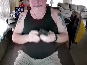Littled83057 Chaturbate stream image from August 04, 2025