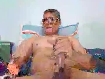 Picha389jog Chaturbate stream image from August 04, 2025