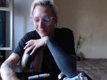 Road_Camelot Chaturbate stream image from August 04, 2025