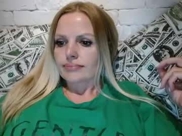 Angel_Girllovemy Chaturbate stream image from August 04, 2025