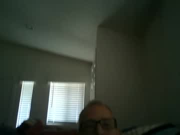Begentle82 Chaturbate stream image from August 04, 2025