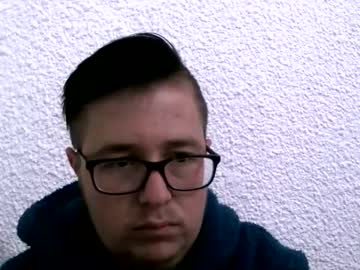 Bisexualboy05 Chaturbate stream image from August 04, 2025