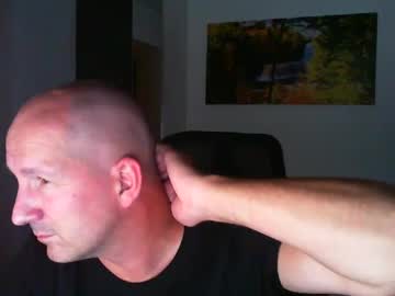 Dischu Chaturbate stream image from August 04, 2025