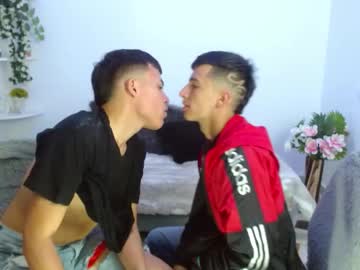 Sam_And_Noah Chaturbate stream image from August 04, 2025