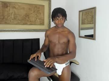 Tau_Montes Chaturbate stream image from August 04, 2025
