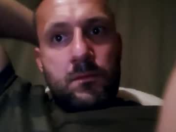 Defaktor Chaturbate stream image from August 04, 2025