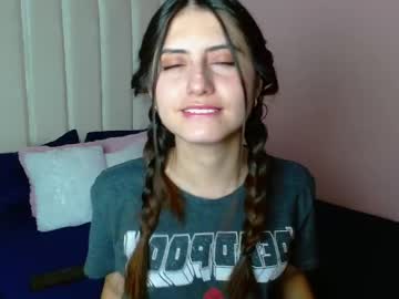 Lilith_Cut3 Chaturbate stream image from August 04, 2025