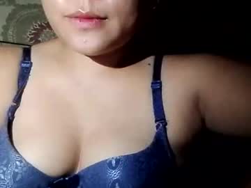 Sweetcrishia Chaturbate stream image from August 04, 2025