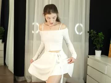 Lushdancer Chaturbate stream image from August 04, 2025