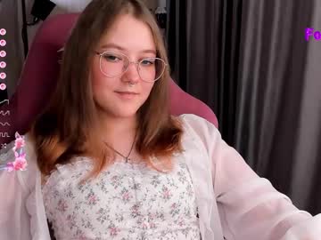 Bubble_Bunny Chaturbate stream image from August 04, 2025