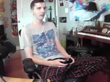 Derekdings Chaturbate stream image from August 04, 2025