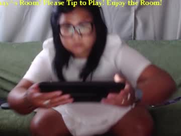 Allyssamay Chaturbate stream image from August 05, 2025