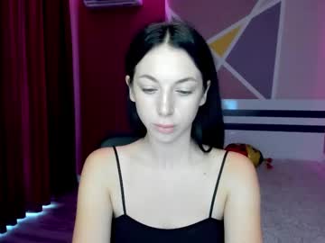 Bellahandsom Chaturbate stream image from August 05, 2025