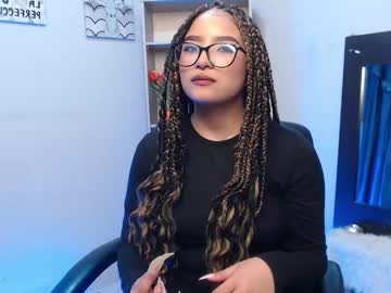 Niki___ Chaturbate stream image from August 05, 2025