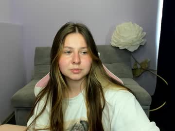 Whyil0ve Chaturbate stream image from August 05, 2025