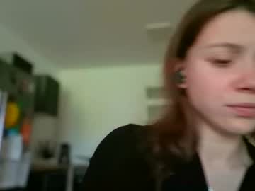 Angelamist Chaturbate stream image from August 05, 2025