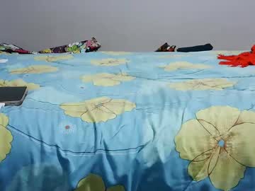 Luxemadchen Chaturbate stream image from August 05, 2025