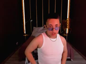 Patric_Moon Chaturbate stream image from August 05, 2025