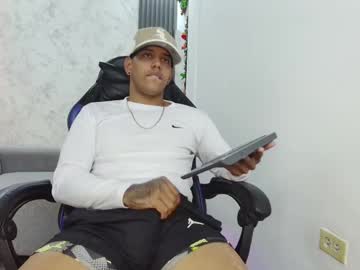 Escrapydecoco Chaturbate stream image from August 05, 2025