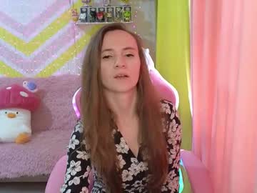 Jenniferdylann Chaturbate stream image from August 05, 2025