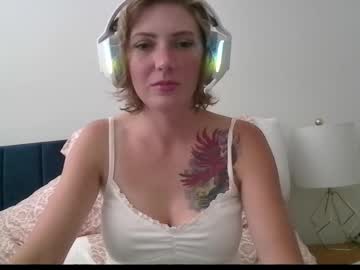 Xpbunni Chaturbate stream image from August 05, 2025
