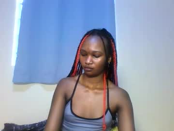 Prettie_Candy9 Chaturbate stream image from August 05, 2025